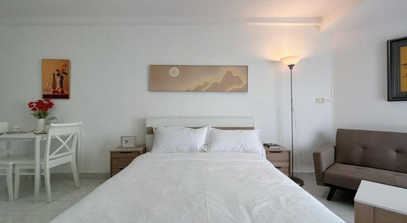 Pattaya Jomtien Holiday Apartments in Jomtien Beach Condominiums - image 14