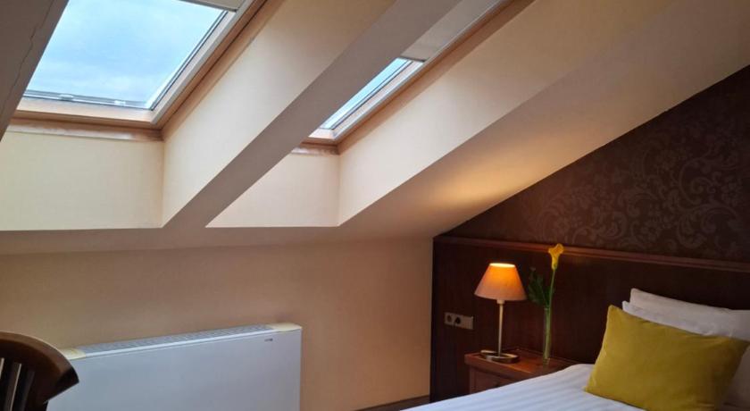 Image of Standard Room 4
