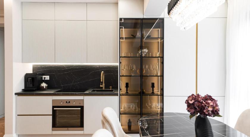Luxe Apartment - NEO TOWER
