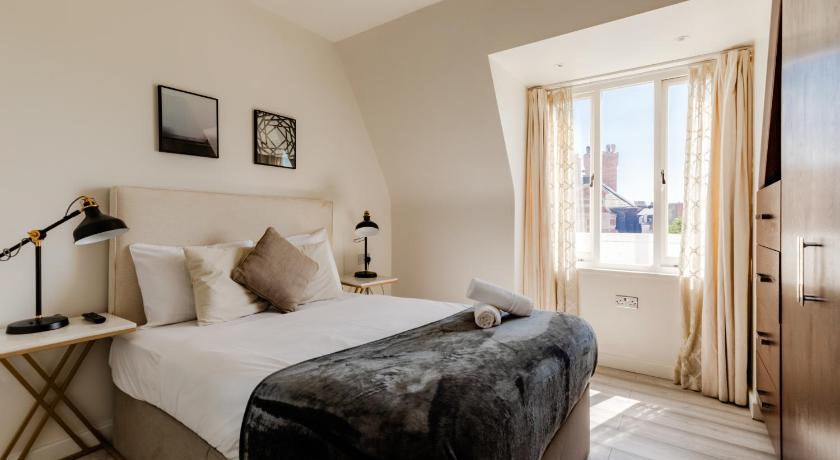 Image of 2 Bedroom Apartment 8