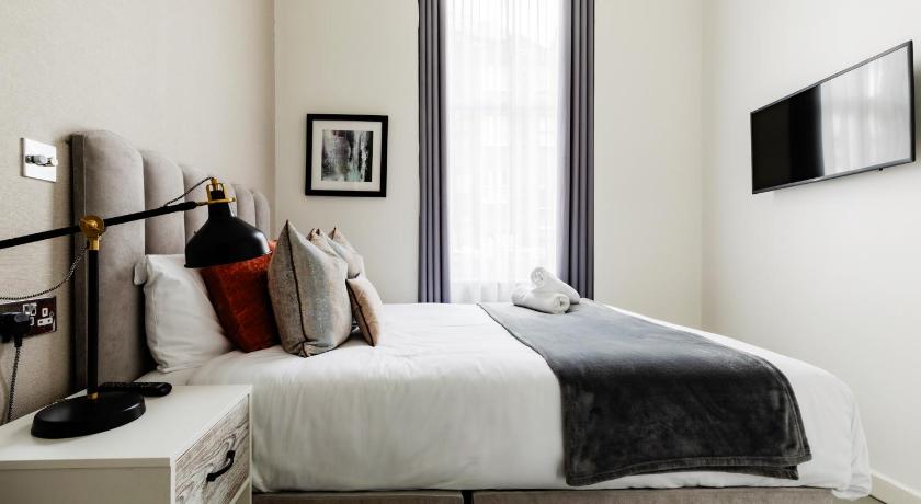 Image of One-Bedroom Apartment 5