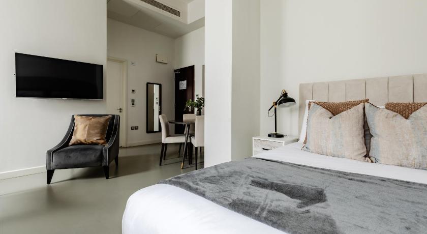 Image of One-Bedroom Apartment 3