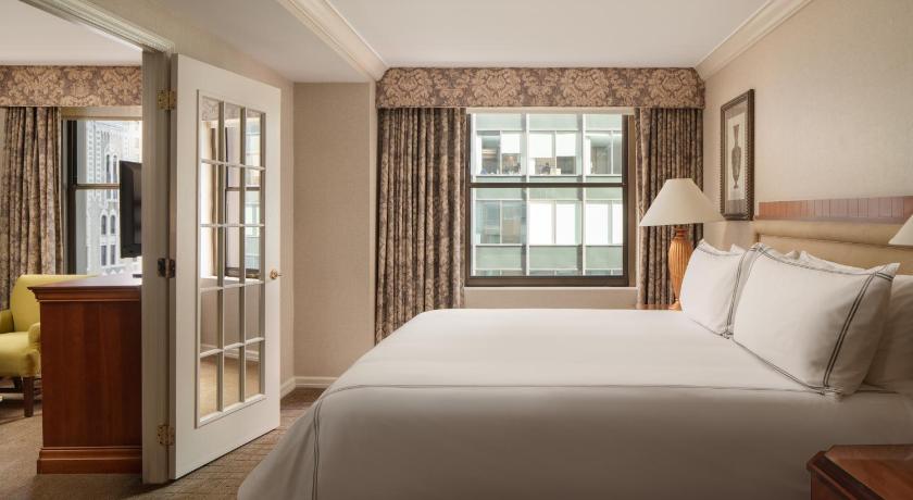 Image of King Suite with Balcony 0