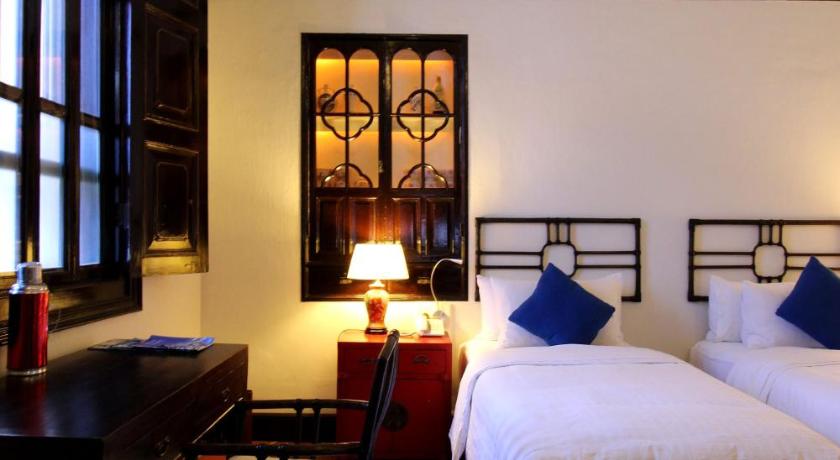 Image of Ming Twin Room with Pool Access 4