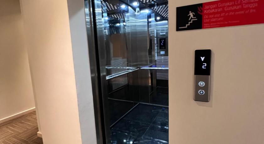 ジョホールバル Havona Hotel @ CIQ Johor Bahru - Self Check-In 1つ星 ホテル 外観