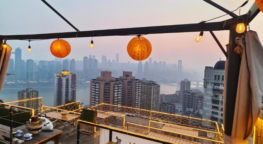 Chongqing Houlai Rooftop Terrace Youth Hostel - image 3