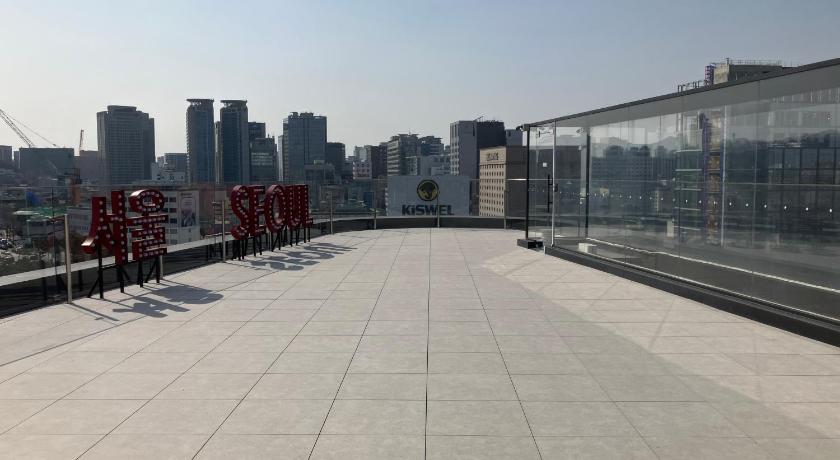 首尔 HOMES Red Myeongdong 4星级 酒店 餐厅