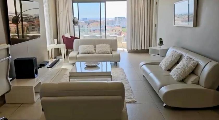 Image of Apartment with View and Balcony 5