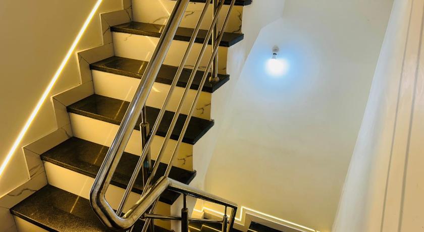 Hotel Shree - image 13