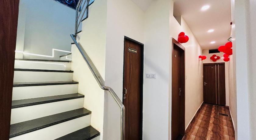 Hotel Shree - image 4