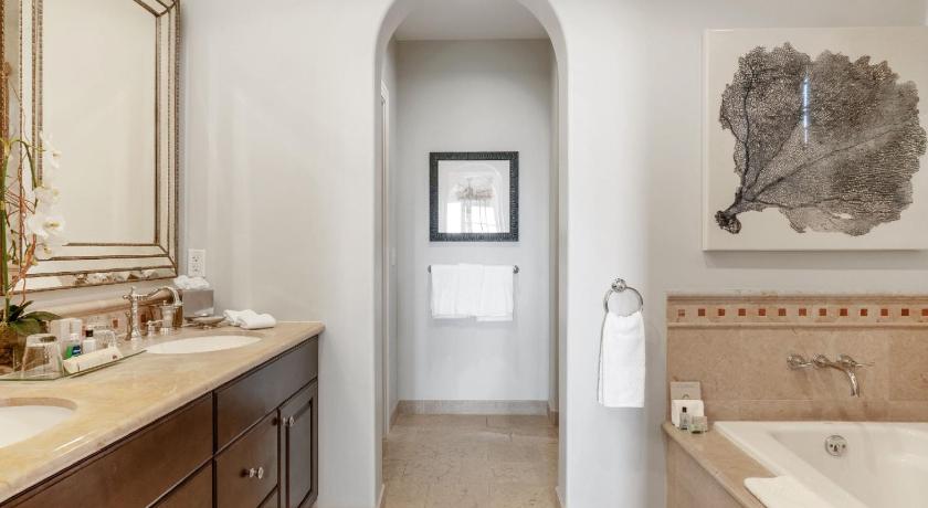 Image of Vanderlip Suite 14