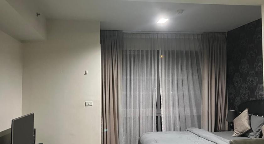 Unixx South Pattaya Condominiums - image 10