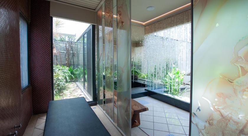 Image of Quadruple Room with Garden View (Check-in after 21:00) 2