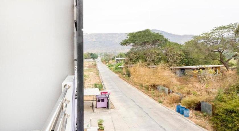 北碧 Treeyapat Place 2星级 酒店 餐厅