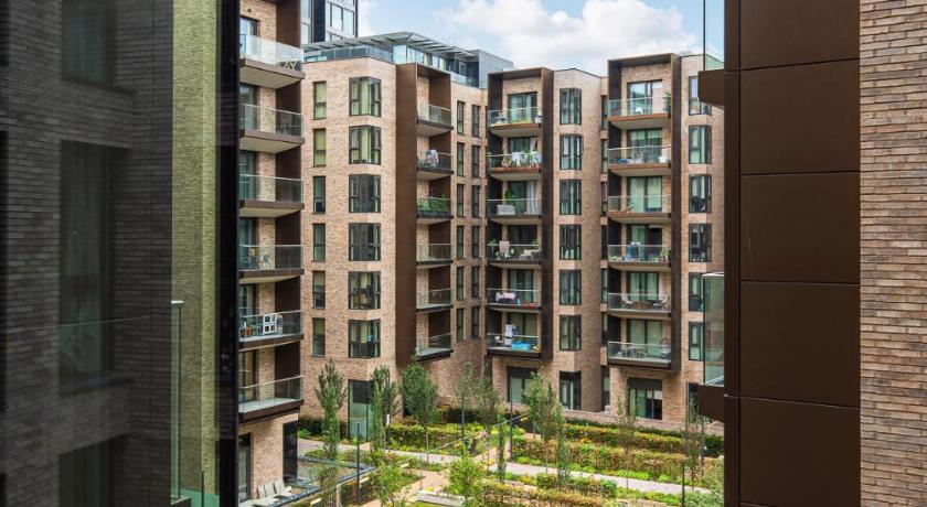 Lavish 2BR flat w balcony in Clerkenwell Barbican - image 10