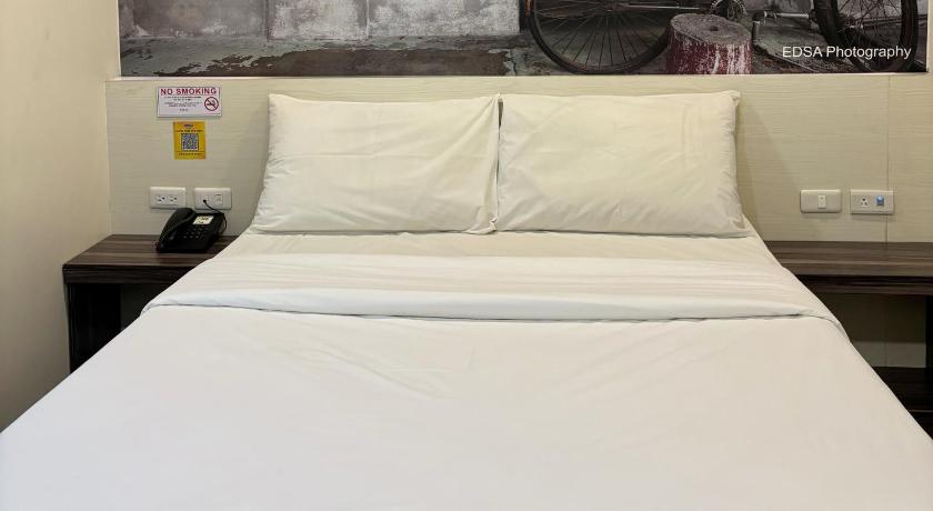 Image of Deluxe Double Room 13