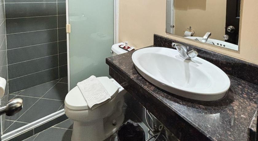 Image of Standard Twin Room 2