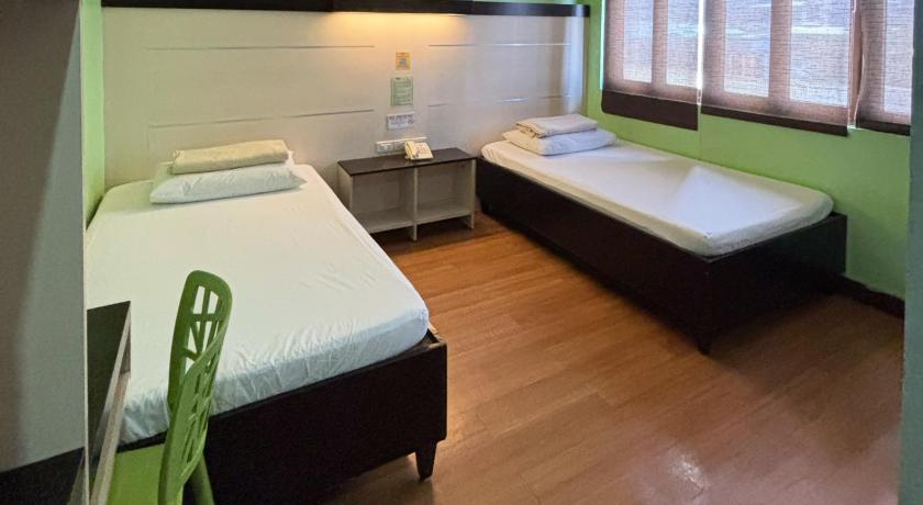 Image of Superior Twin Room 6