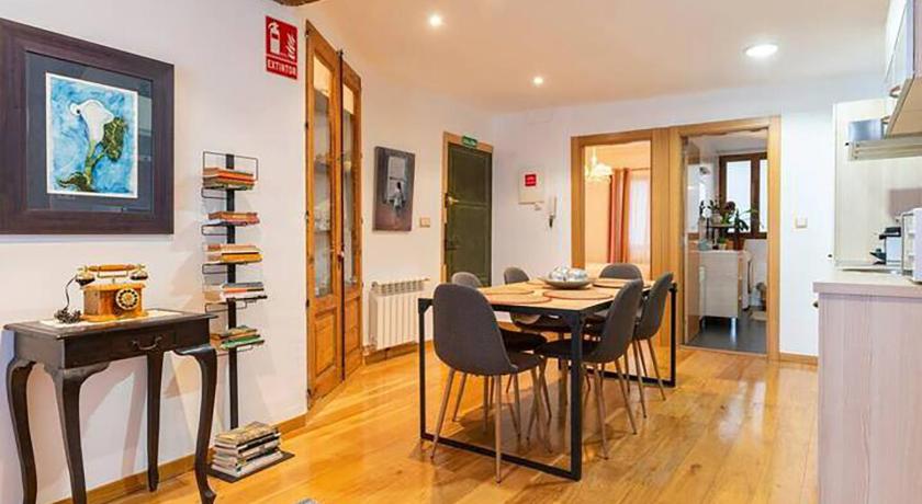 Apartamento junto al Ayuntamiento - by wehomes - image 20