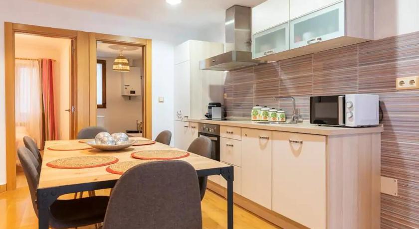 Apartamento junto al Ayuntamiento - by wehomes - image 35