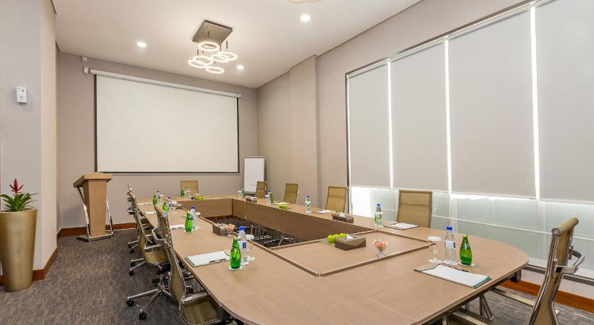 Flora Al Barsha Hotel At The Mall - image 13