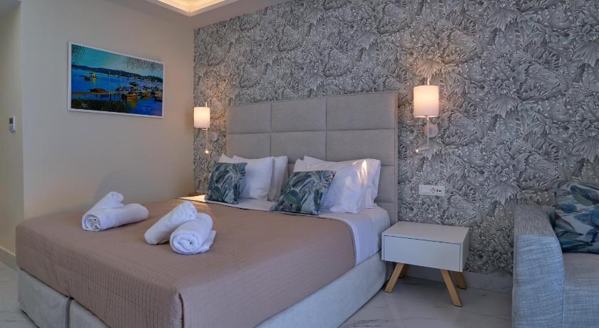 Image of Double Sea View With Private Pool 7