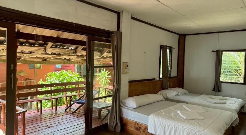 Image of Seaview Family Room 11
