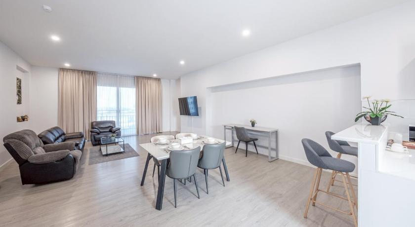 Image of Penthouse Suite - Top Floor with Private Terrace 3
