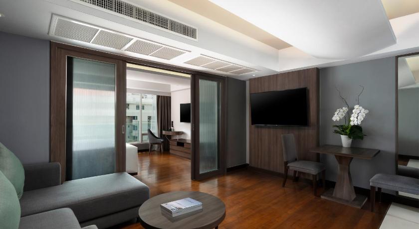 Image of Suite Junior, 1 Kingsize Bed for 2 People 3