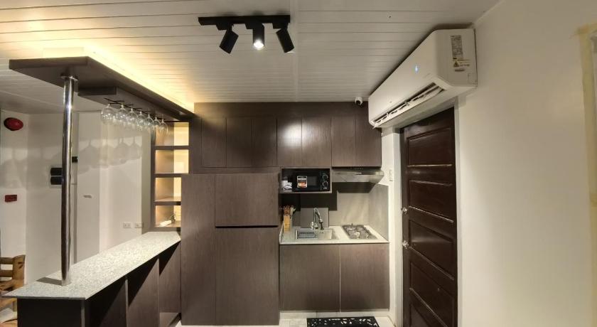 Townhouse for Rent - image 36