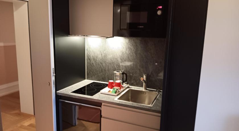 Image of Boutique Studio with Kitchenette 1