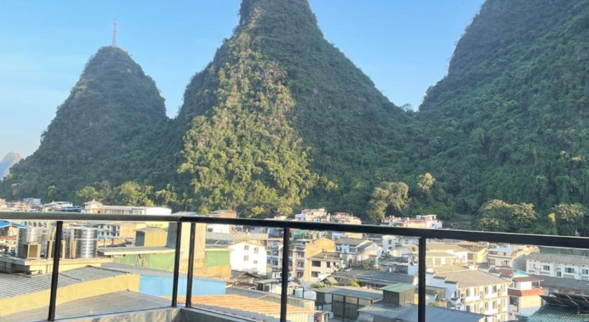 Yangshuo Yihan Resort Hotel