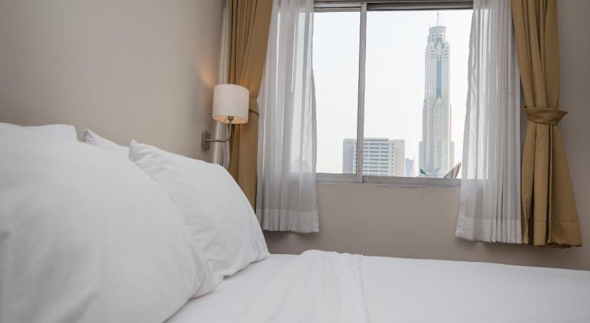 Image of Standard Twin Room 14