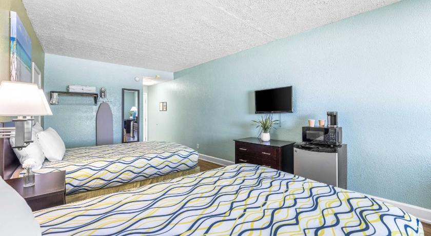 Image of Standard Double Room with Bunk Bed - Gulf Side 4