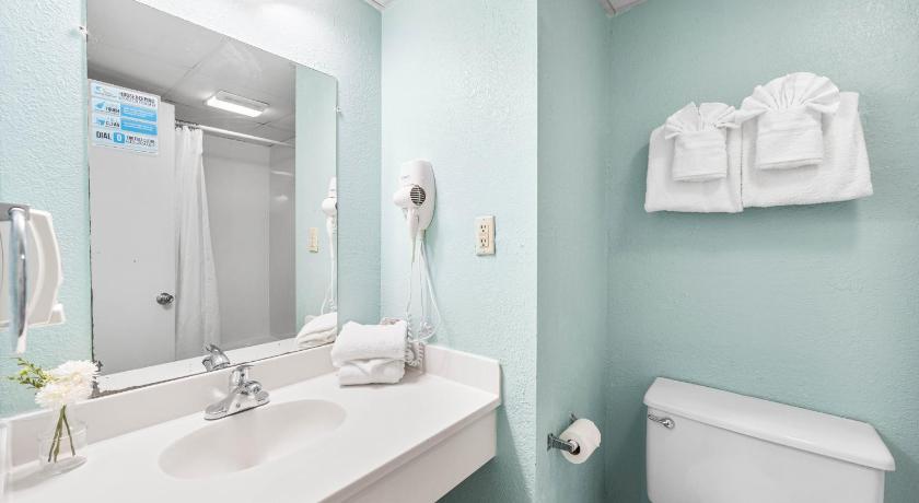 Image of Standard Double Room - Gulf Side 3