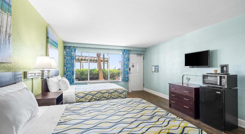 Image of Standard Double Room - Gulf Side 1