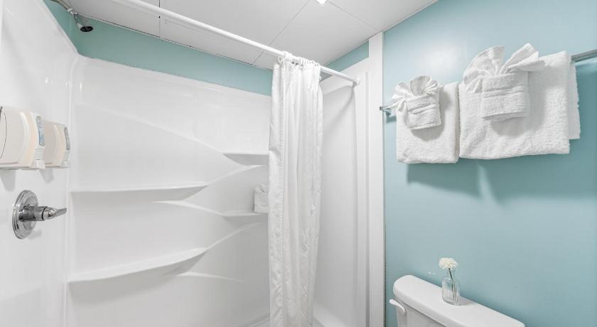 Image of Deluxe Double Room with Sea View 3