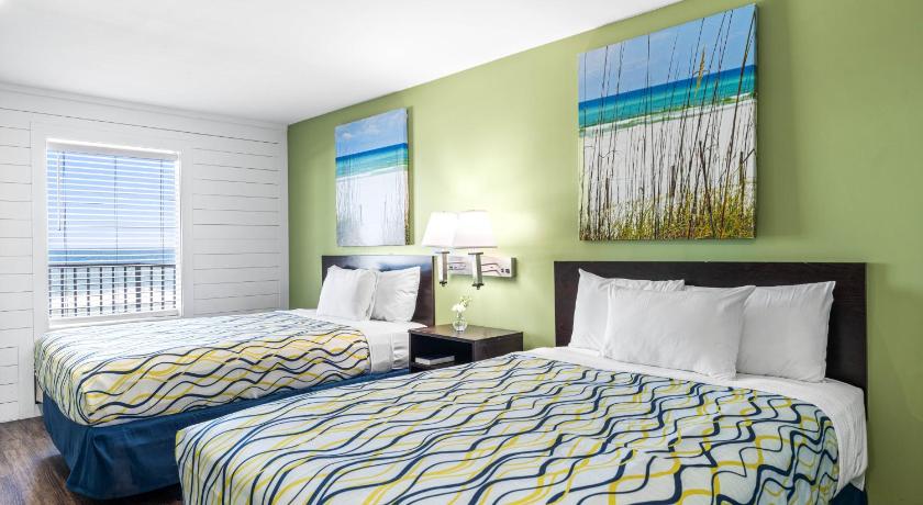Image of Deluxe Double Room with Sea View 0