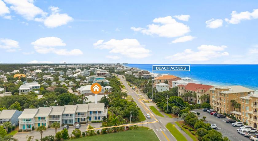 Casa de Tortugas - a spacious townhome with 30a private beach access
