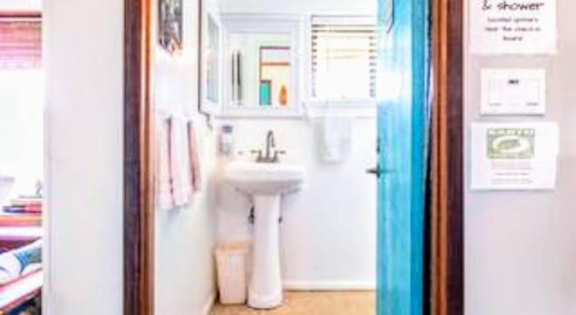 Image of Bed in 4-Bed Mixed Dormitory Room 9