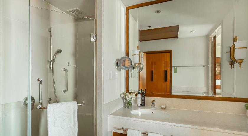 Image of Horizon Deluxe King Room - Non-Smoking 7