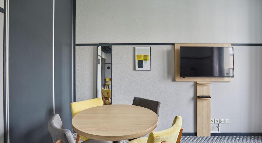 Image of 2 Bedroom Apartment 9