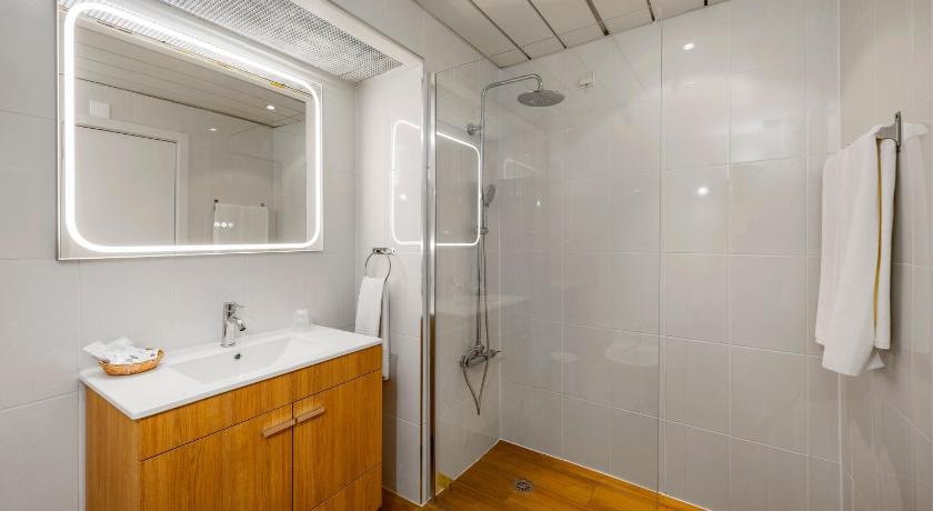 Image of Superior One-Bedroom Apartment with Balcony 2