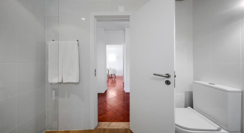 Image of Superior One-Bedroom Apartment with Balcony 13