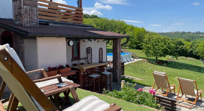 베오그라드 Avala Sunset Apartments 5성급 게스트하우스 레스토랑