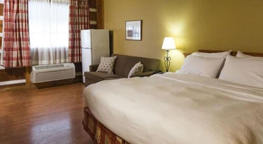 Image of King Suite with Jacuzzi 1