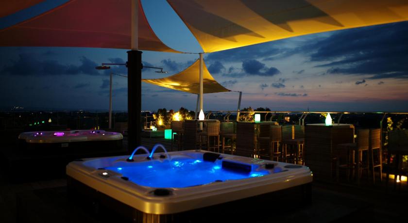 Hotel Daun Bali Seminyak - image 15