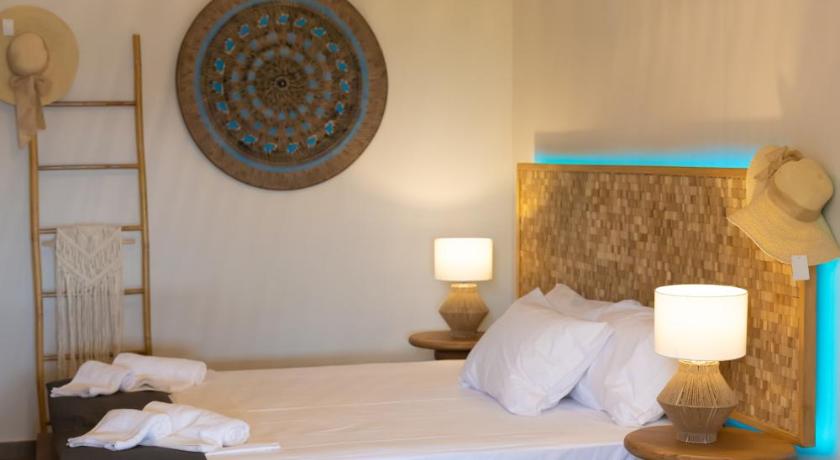 アナビソス New seafront studio 4つ星 シングルルーム 客室