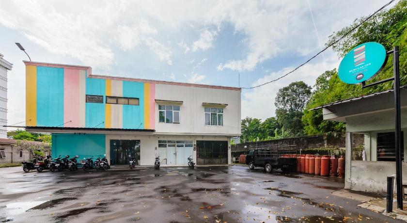 Bubulak Inn by Ruang Tidur - image 13