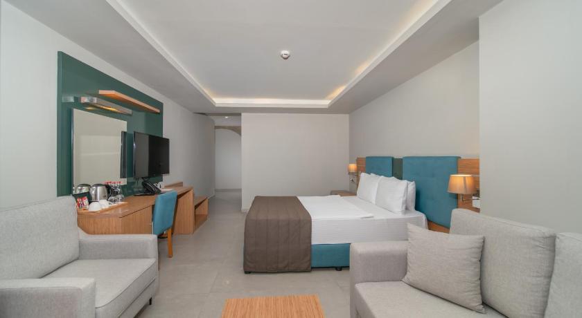 Deniz Manzaralı Queen Oda (Queen Room with Sea View) Görseli 0